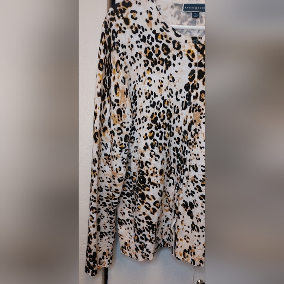 Karen Scott Cheetah Animal Print Button Cardigan Size XL Long Sleeve Sweater - Picture 3 of 10